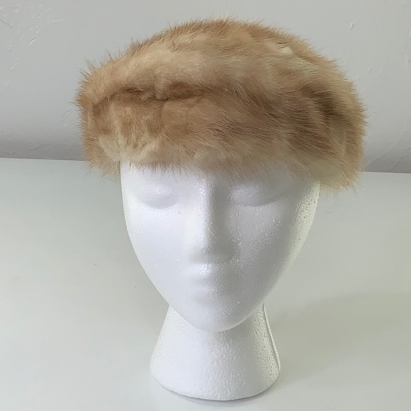 Vintage Fur Pill Box hat cream / tan size OS EUC - Picture 2 of 13